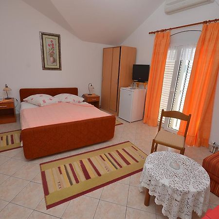 Hotel Vila Margot Herceg Novi Kamer foto